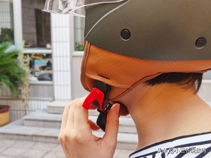 smart4u城市智能头盔测评,smart4u头盔和小牛头盔哪个好