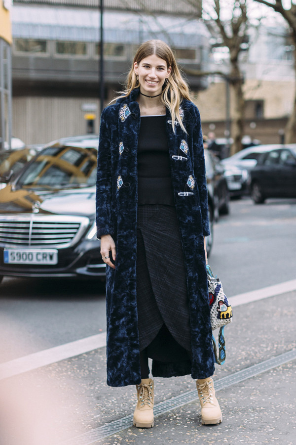 冬季怎么穿又时髦又保暖 (冬天想要保暖又时髦穿它就没错)