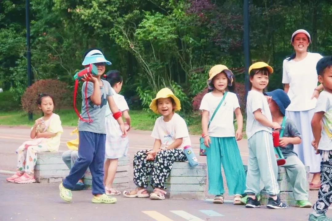 园区速递｜他们毕业了，我们看哭了……