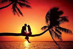 放弃一切跟着男友去陌生城市，值吗？不值！给女生的四条建议