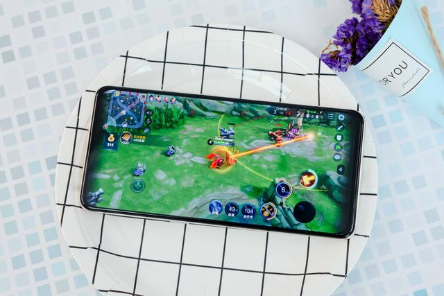 感受一下vivox27的暴力美学,vivox27标准版游戏测评