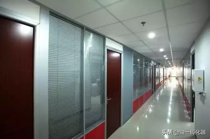 鍒濆垱鍏徃涔熸湁寰堝浜鸿剦璧勬簮,鍒濆垱鍏徃涔熸湁寰堝浜鸿剦璧勬簮涓哄暐