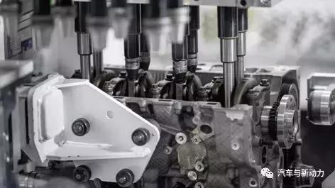 奔驰新款2022款新车发动机讲解,奔驰最新3.0t发动机