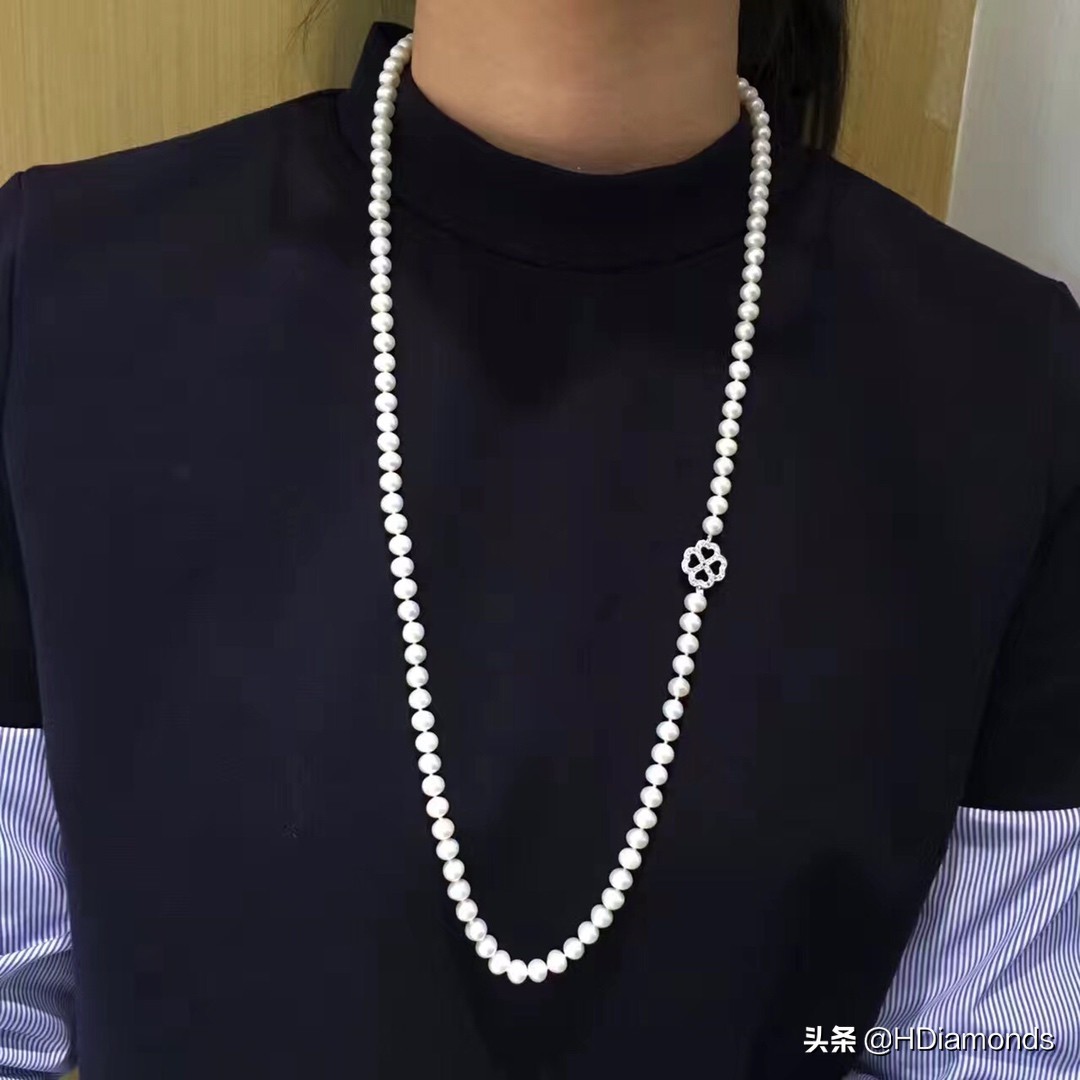 今年最火的毛衣链珍珠,2023最新款珍珠毛衣链