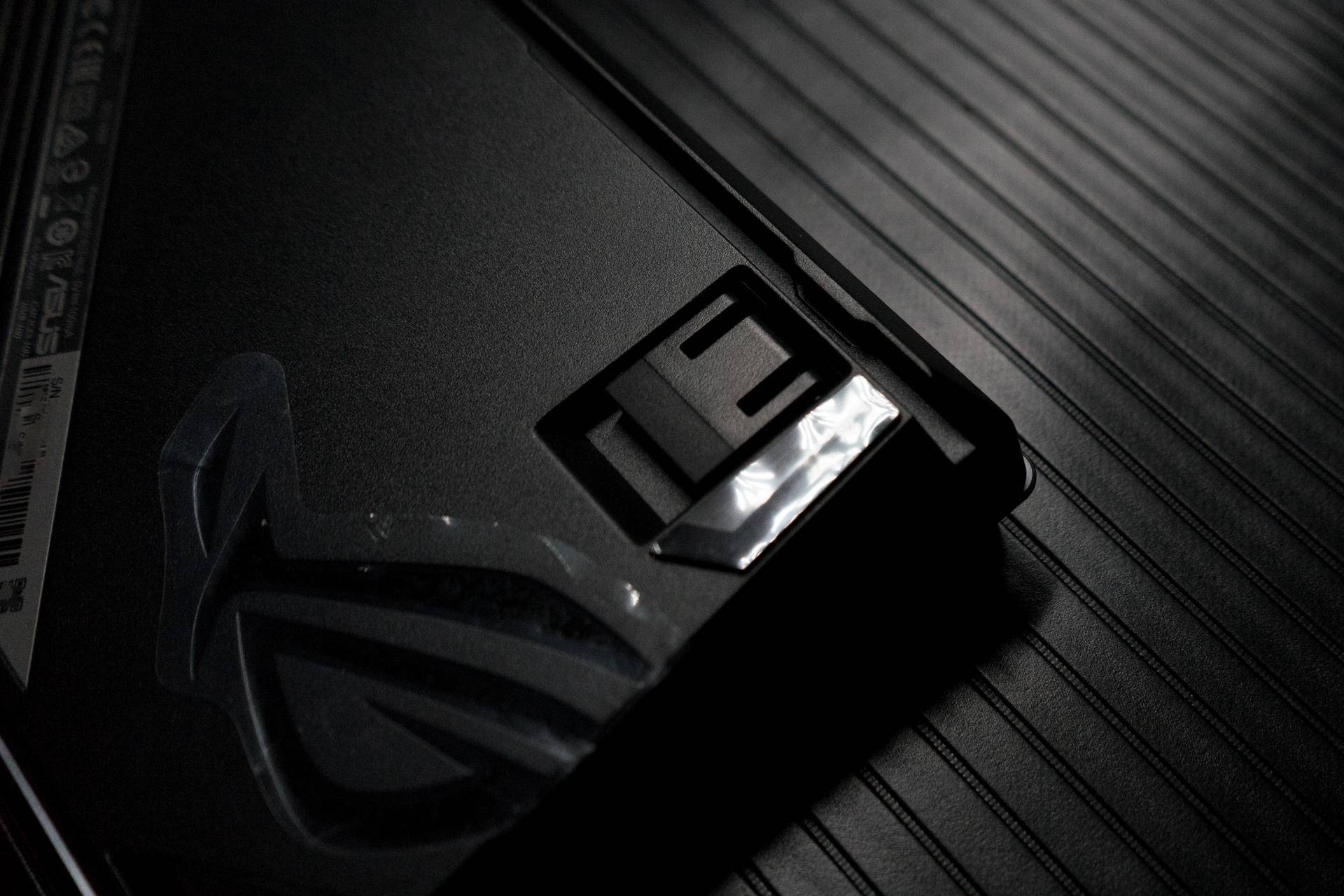 持久耐用不打油,体验ROGSTRIXSCOPEPBT版电竞机械键盘