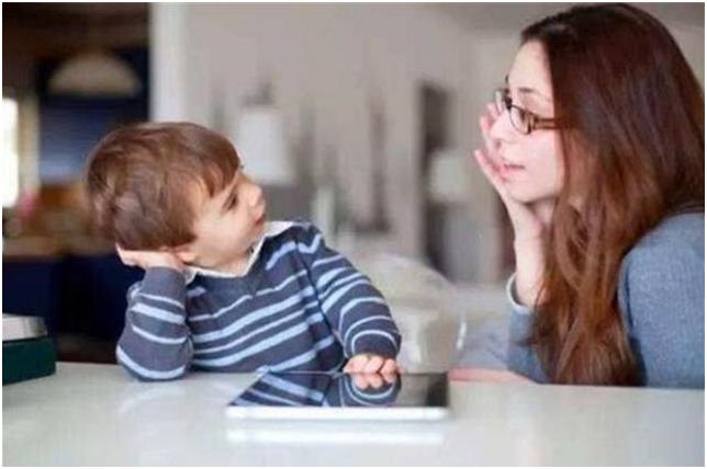 2岁叛逆期的孩子怎样正确引导,2岁小孩叛逆期如何正确引导