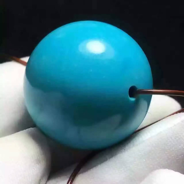 小小宝石中藏着天大秘密,小小绿松石