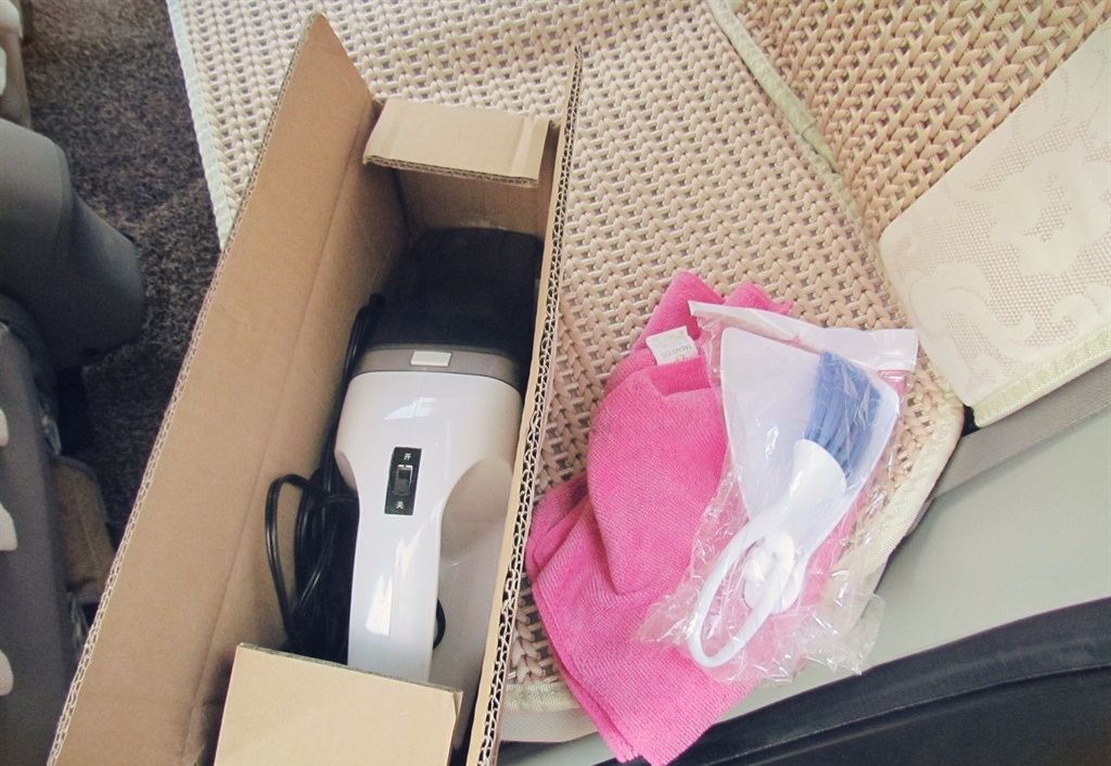 夏季空调清洗的正确方法,夏季空调师傅清洗的正确方法