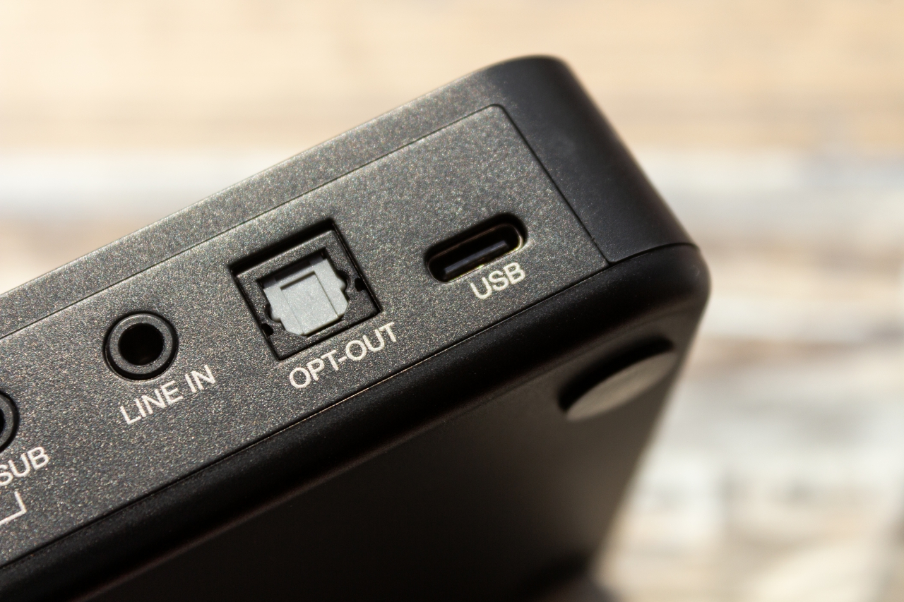 鍒涙柊sb1500soundblasterz澹板崱璇勬祴,鍒涙柊soundblasterz鍐呯疆pcie澹板崱