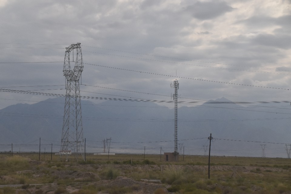 济南到乌鲁木齐多少公里,济南到乌鲁木齐动车