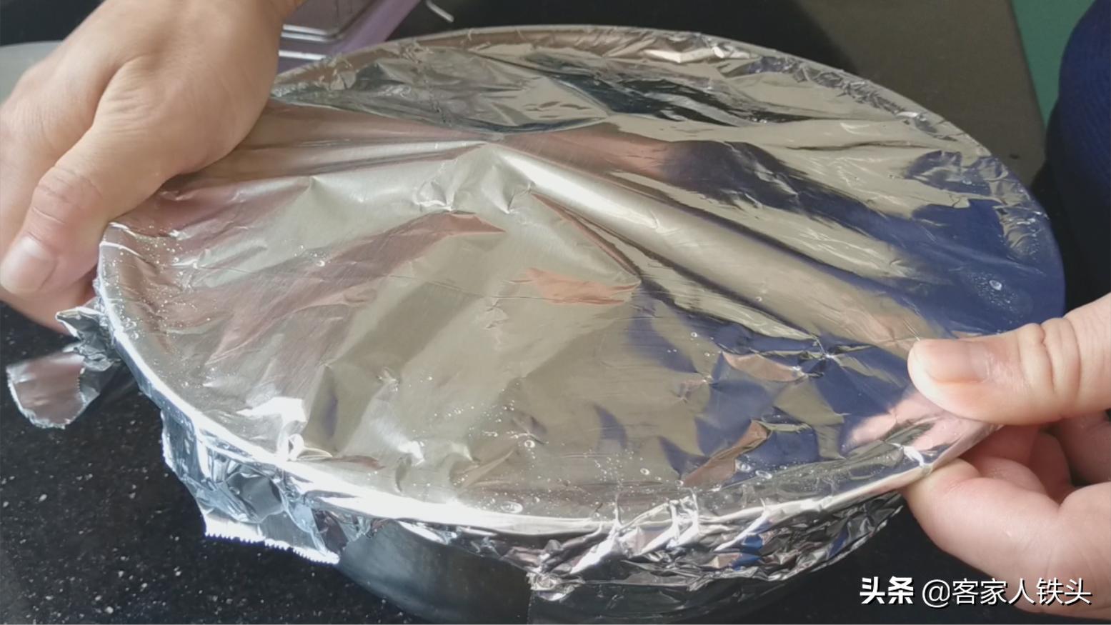 家常盐焗鸡的做法,盐焗鸡翅鸡爪皮香肉脆怎么做