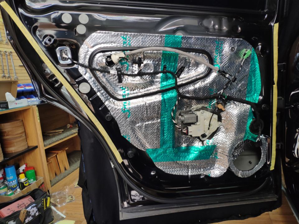 汽车音响怎样才算好音质?大众途观改装丹拿236四十周年喇叭