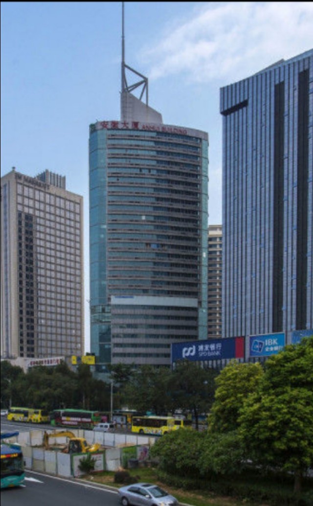 盘点90年代的中国大厦,上个世纪90年代的火车站