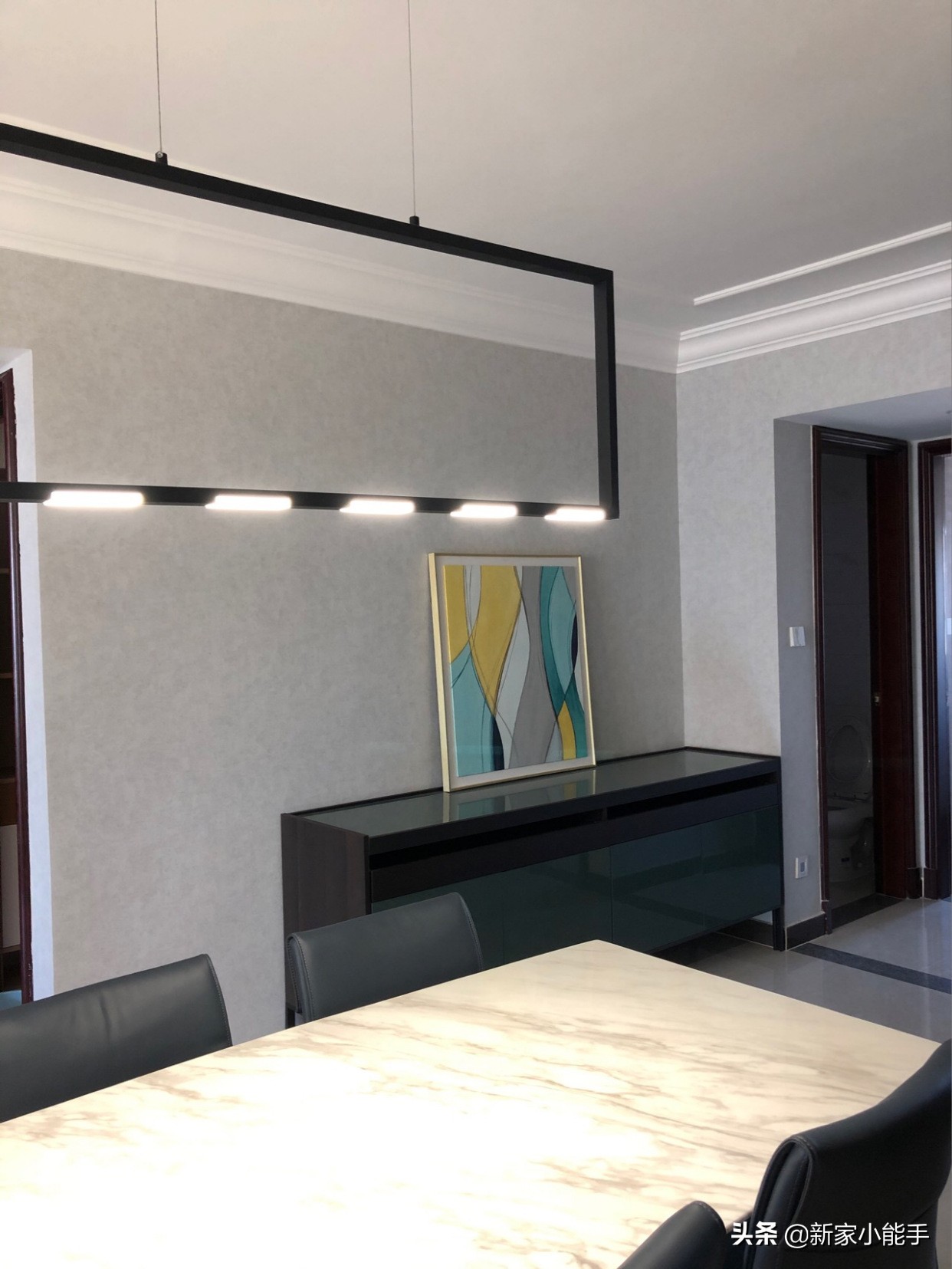 恒大精装房改造墙面刷漆,恒大精装房后期贴墙布还是刷漆