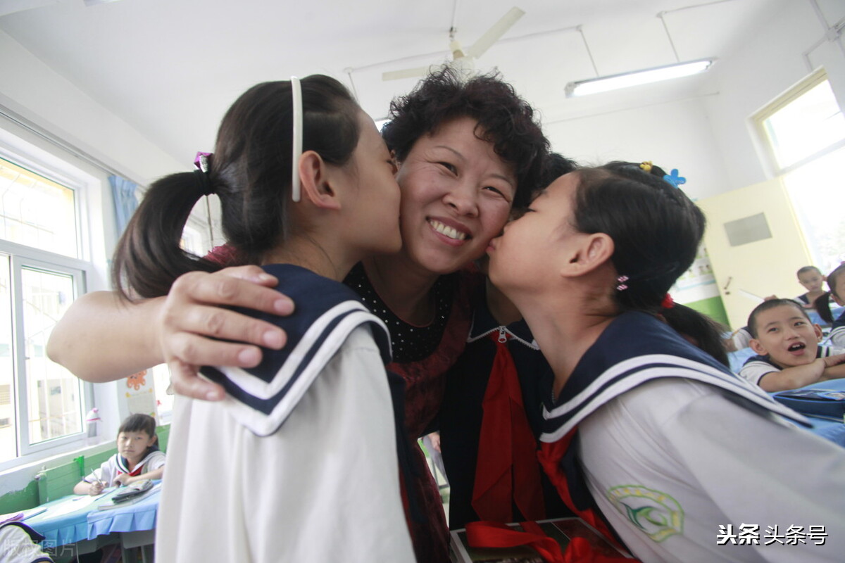 铸师德育师魂,立师德修师德铸师魂