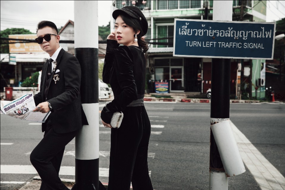 铂爵旅拍婚纱照花6000块钱值不值,铂爵旅拍云sir用无人机拍婚纱照