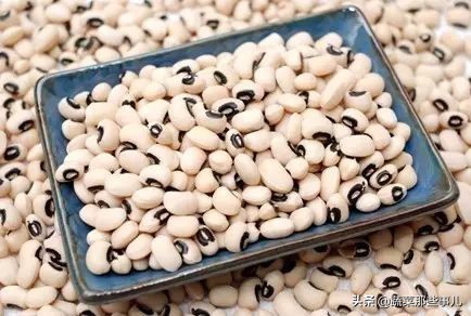 豆角用的是四季豆还是扁豆,豇豆四季豆扁豆区别