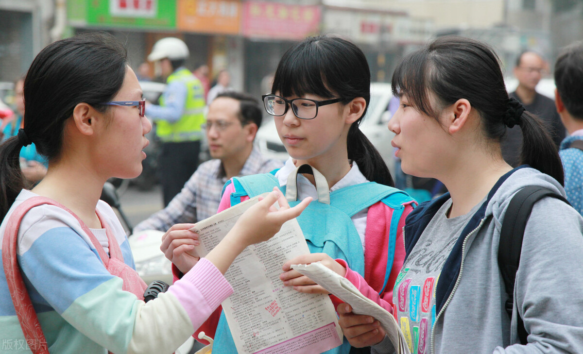 2019衡水中学考入清北的人数,全省各高中考上清北人数排名