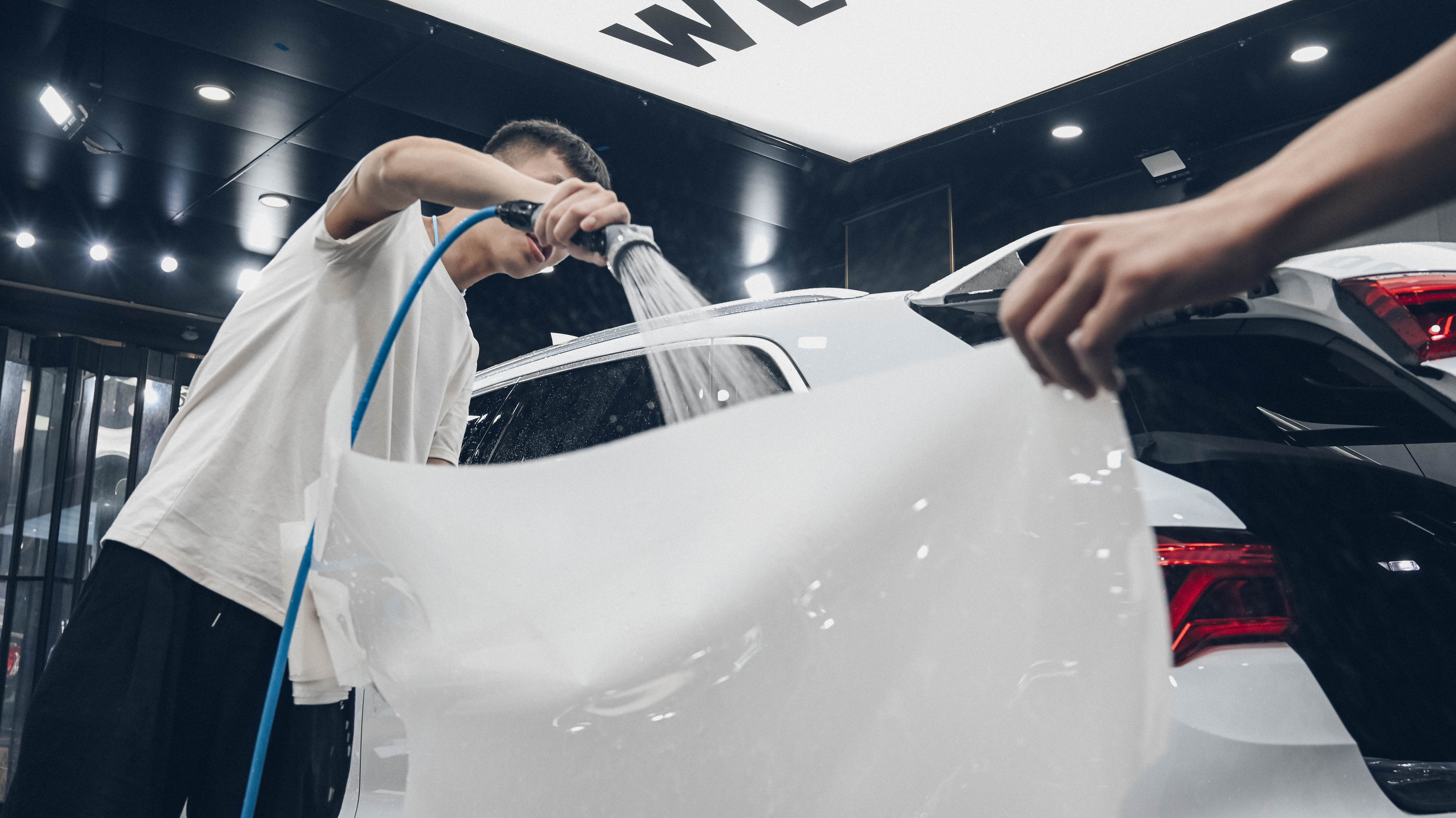 奥迪q3隐形车衣价格2014年,奥迪q3贴xpel隐形车衣多少钱