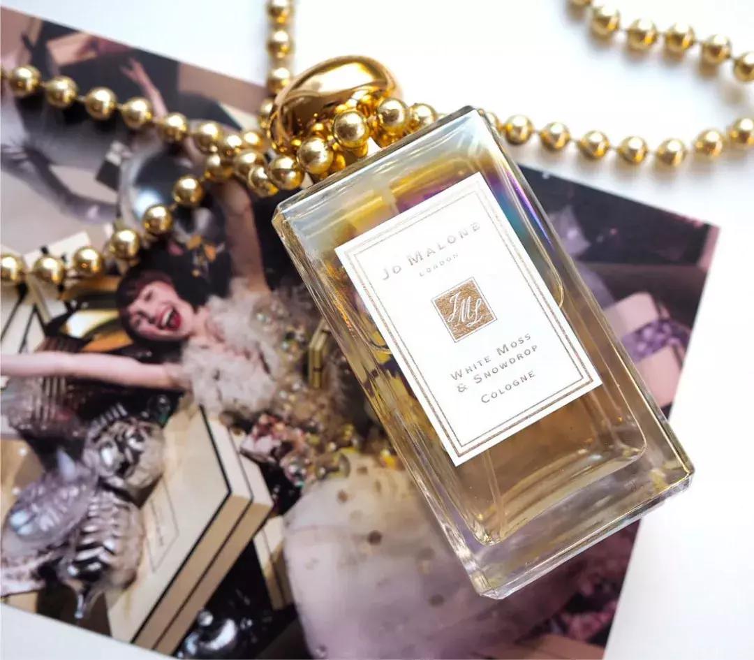 一闻就觉得不简单的香水推荐,让人一闻就无法自拔的香水推荐