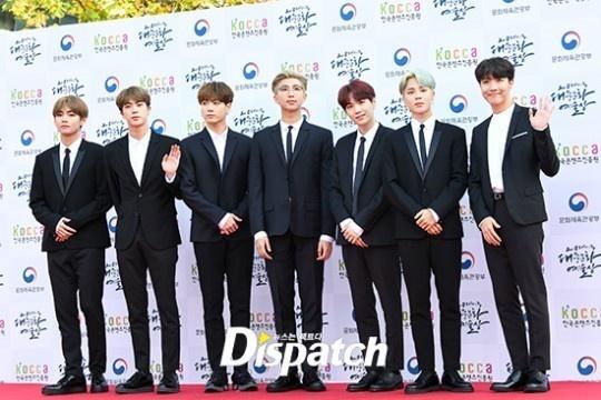 2019金唱片防弹,金唱片台下防弹少年团反应2020