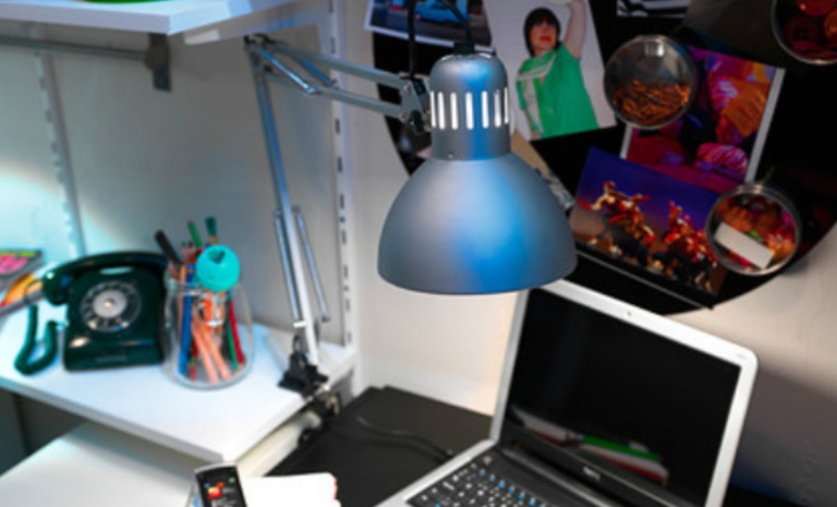 问疯了21位学长学姐，这49件私藏宝物包你玩转大学生涯！