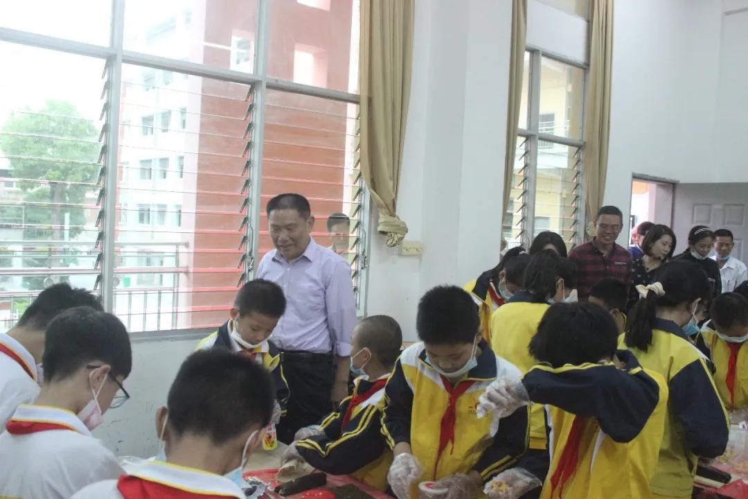 福建省泉州市石狮市龟湖中心小学,石狮市龟湖中心小学