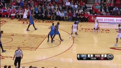 拖曳步教程,篮球拖曳步过人