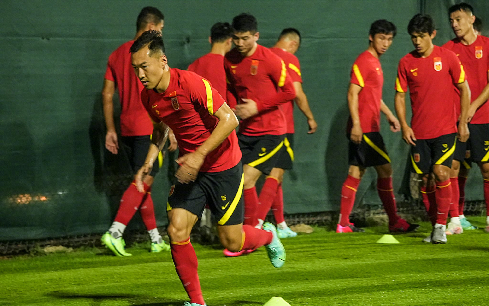 2021国足vs菲律宾全场回放,国足对战菲律宾队首发