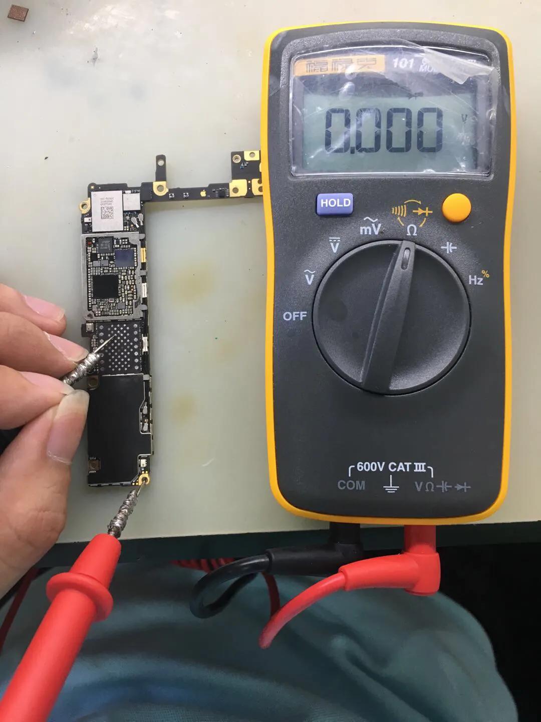 苹果6s不开机维修实例,苹果6s手机不开机维修多少钱