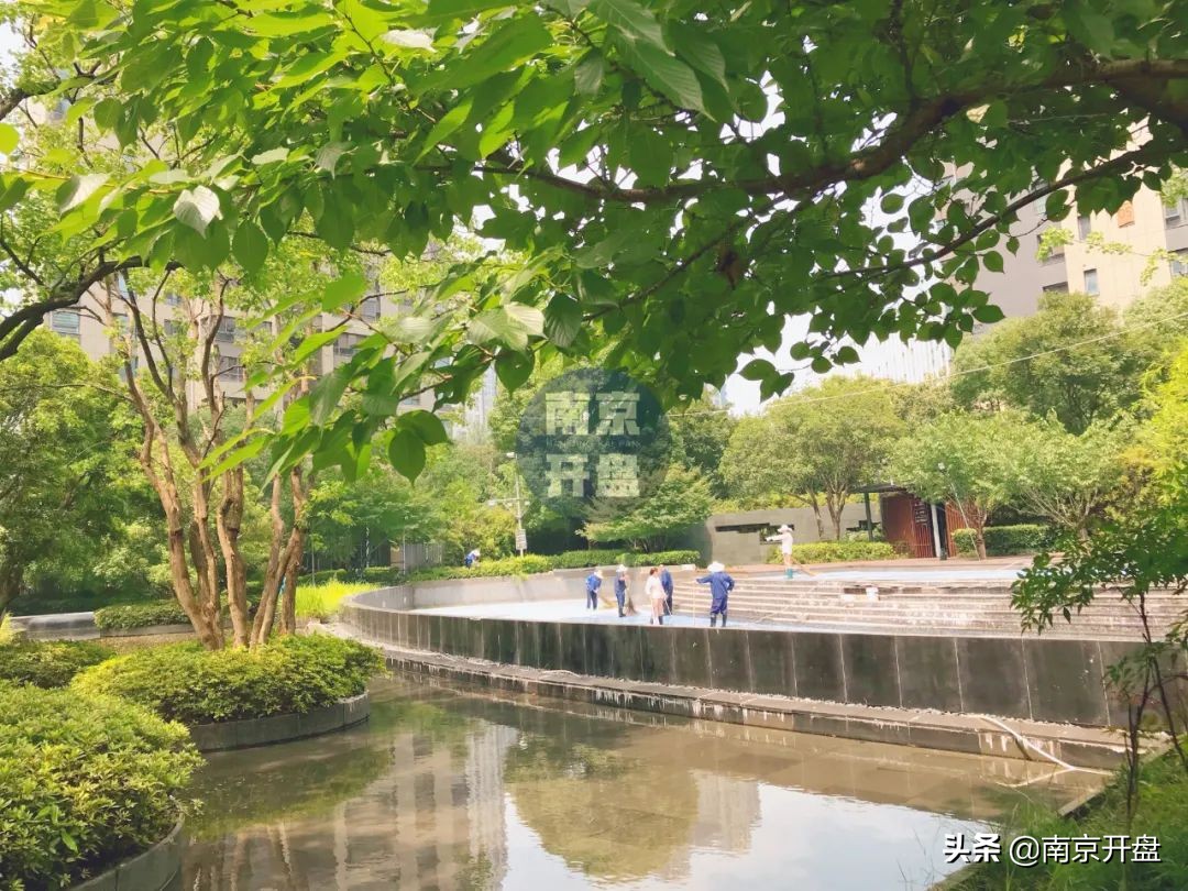 8.3万/㎡成交！今天实探仁恒次新房，实景美炸了