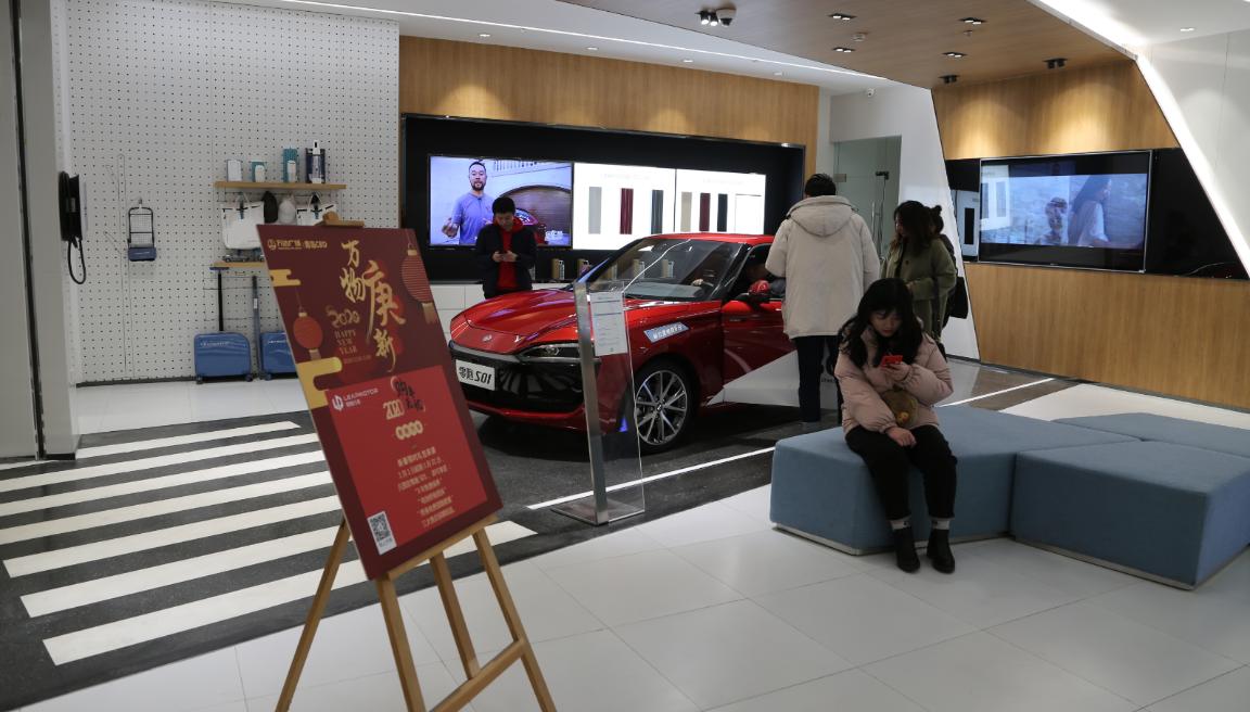 把店开在没有人流的商圈,把店开在小区里也没想过会挣钱