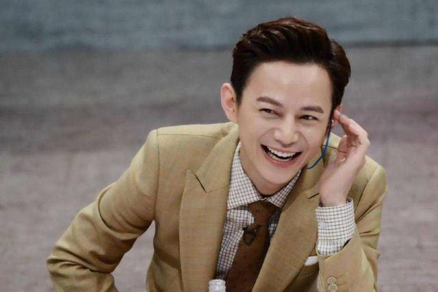 何炅到底有没有结婚,何炅到底结婚了吗