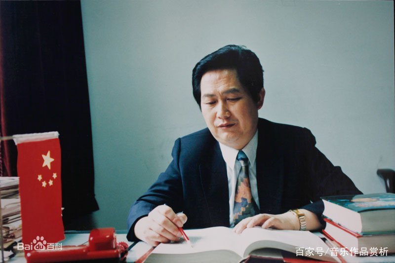 军旅歌唱家康曦新歌《啊！胡杨》胡家印/葛逊/孙文继词，刘书先曲