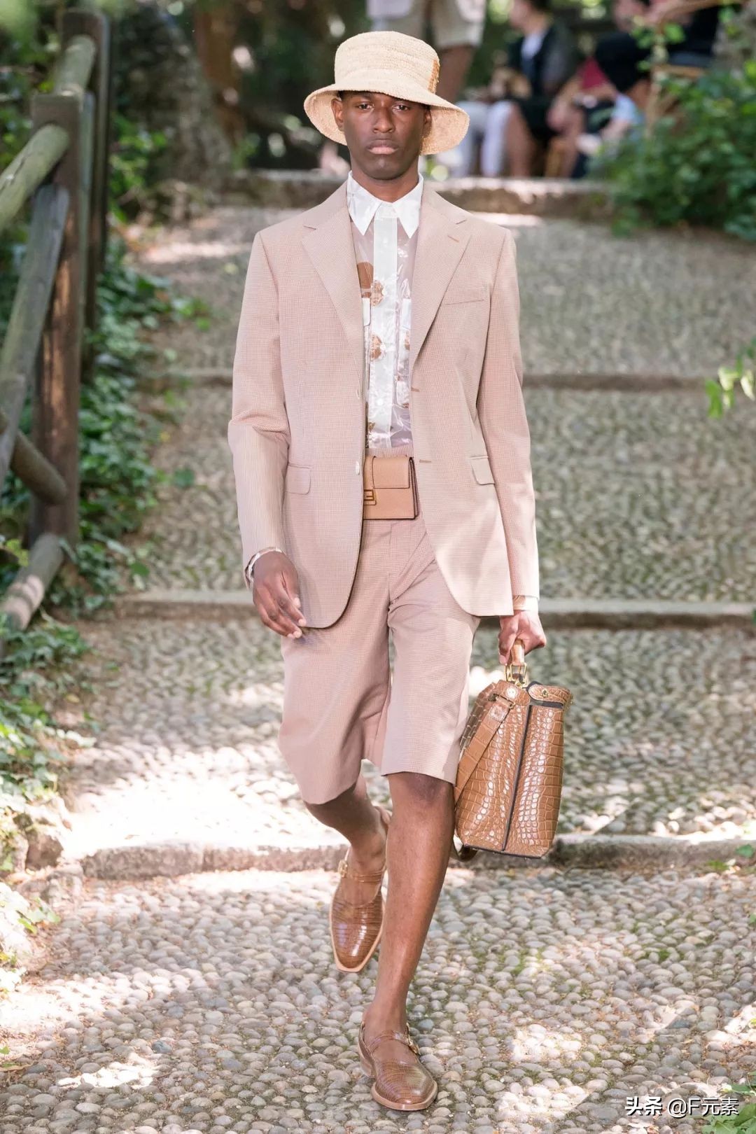 fendi2018春夏男装设计,fendi男装2022春夏裤子