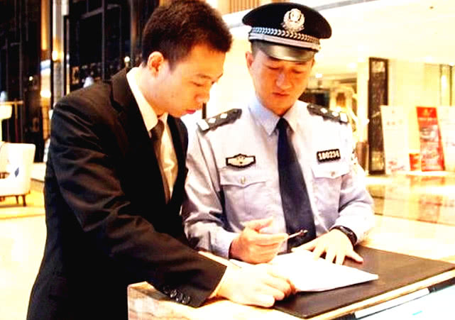 情侣警察查房,情侣住宾馆遇到公安查房怎么办