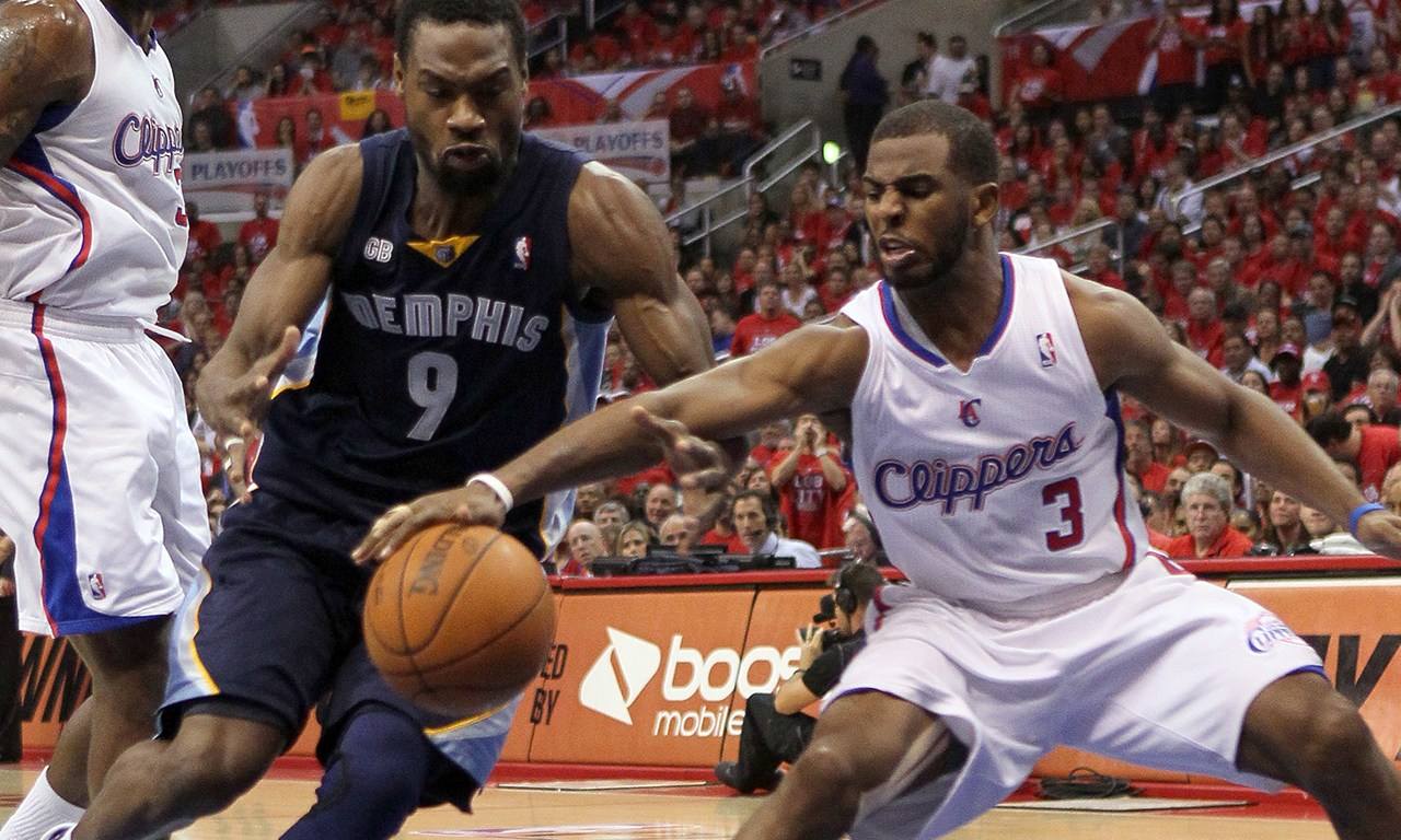 伦纳德抢劫式抢断大帝,nba抢断王伦纳德