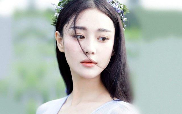 明星也会被代购骗?张歆艺被骗6900,其他明星也有相似的经历?