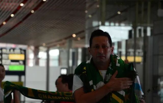 2018国安主教练施密特,国安教练施密特的前任