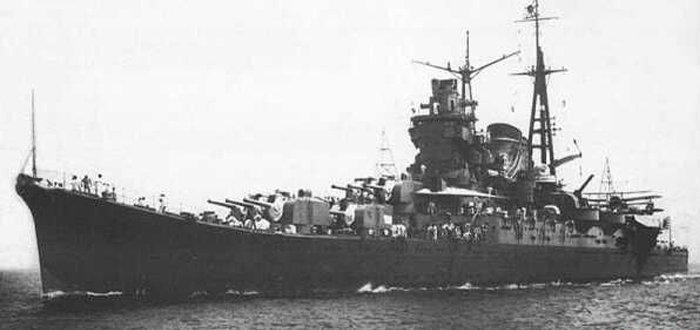 一艘传奇的潜艇，误打误撞侦察到一支舰队，但最后的战果却不如意