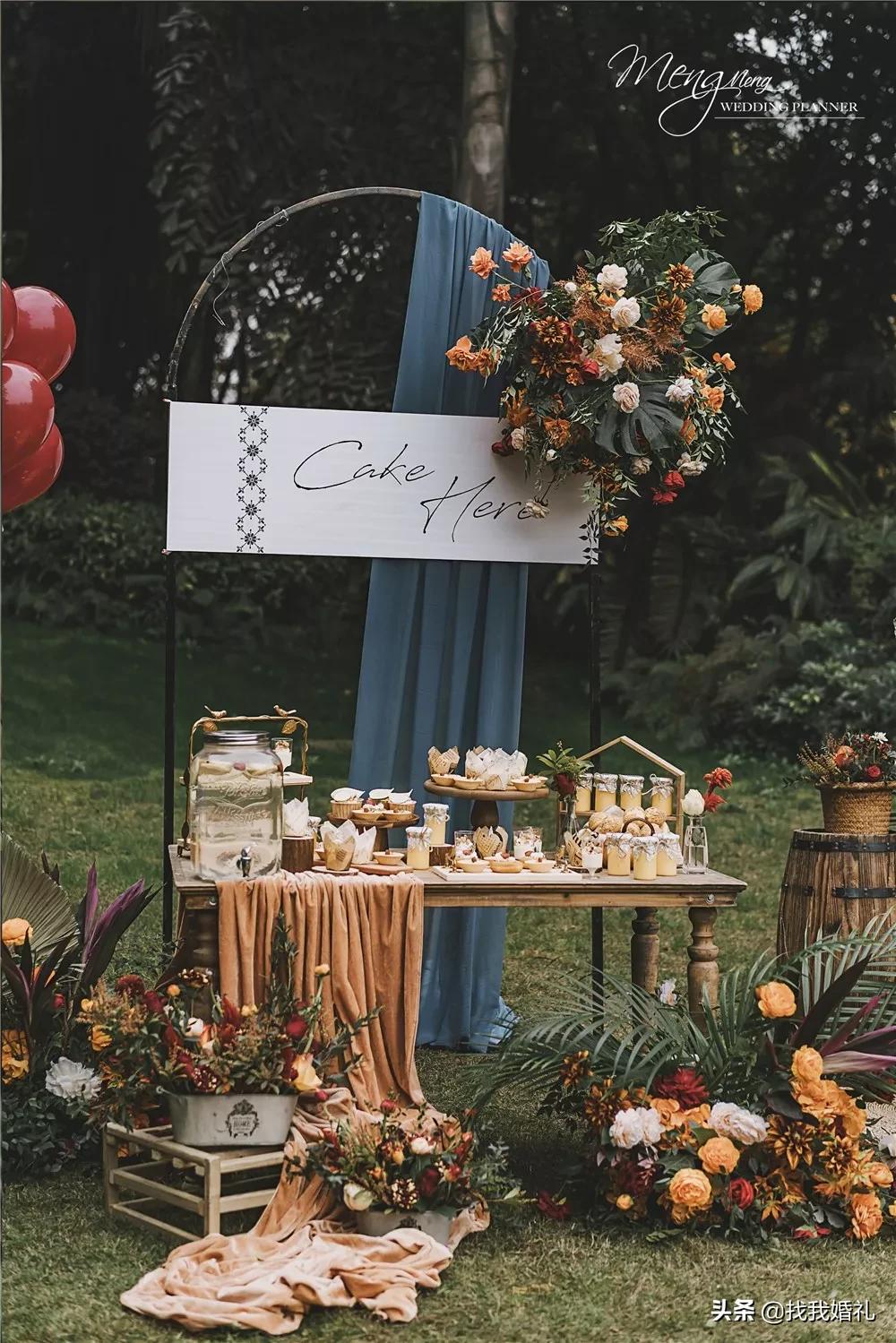 极简西式婚礼户外布置,法式复古婚礼户外效果