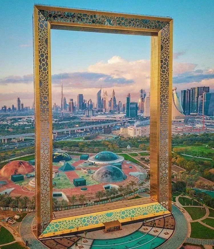 靠捡垃圾成了千亿富翁完整版,捡垃圾变成百万富翁