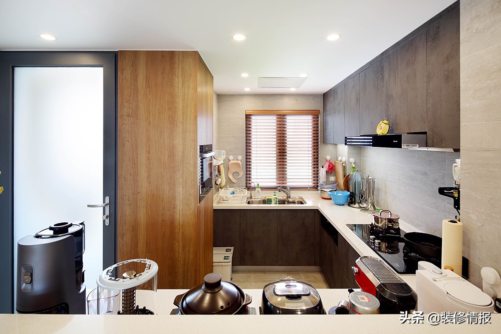 100平老旧学区房改造翻新,100平学区房改造