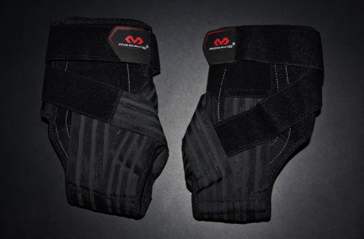 迈克达威4305不分左右脚吗,迈克达威195和4305区别