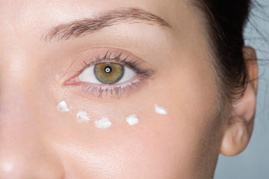 如何有效改善眼周水肿,眼水肿了怎么消肿