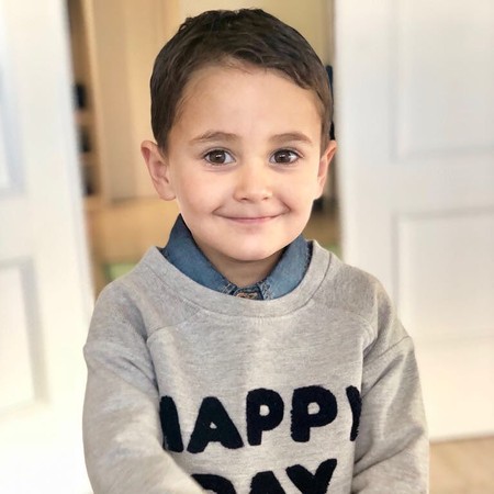 足球场外的慈父时刻　这10位球星宝贝吸睛程度胜过老爸