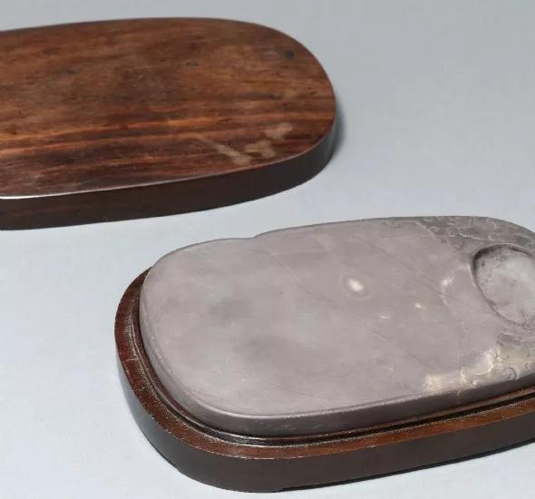 在历史上歙砚与端砚洮砚,歙砚端砚哪个值得收藏