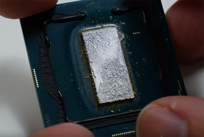 帮你梳理一下英特尔从钎焊到硅脂再到钎焊的历史进程