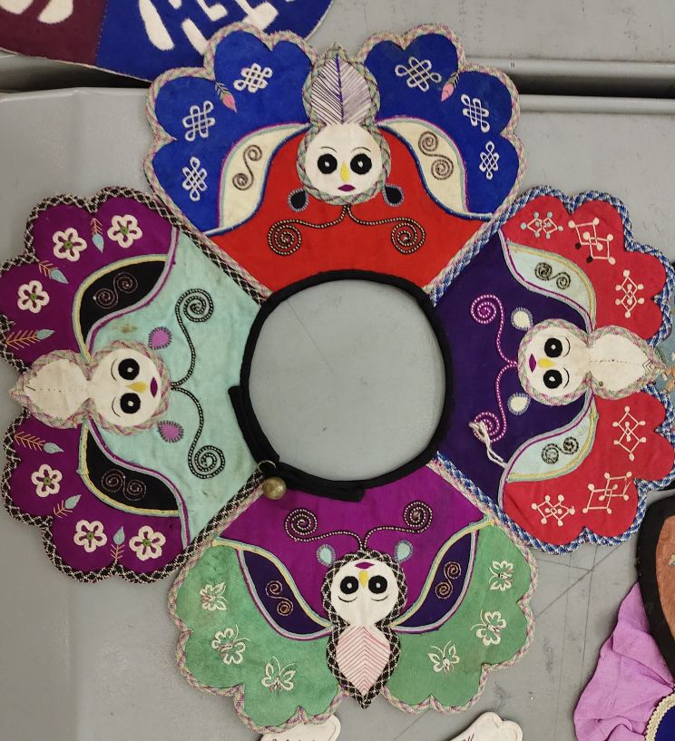 少数民族服装与服饰传承,儿童传统服饰