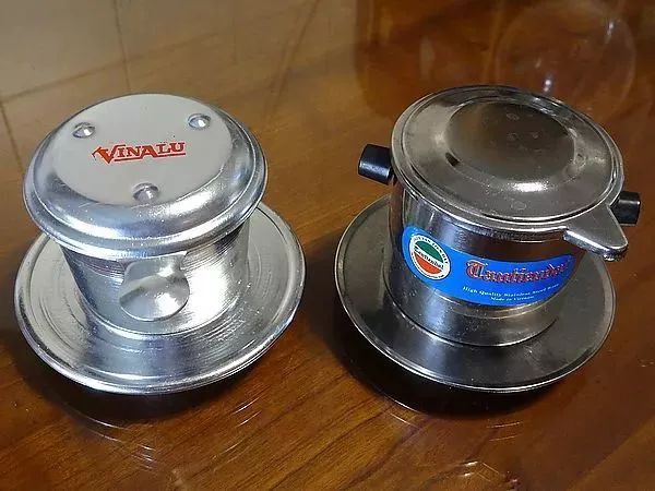 泡咖啡如何正确加炼乳,咖啡可以用炼乳拉花吗